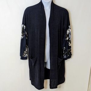 Lovely J Navy and Floral Drop Shoulder Open Concept Midi Cardigan Size 2XL NWT